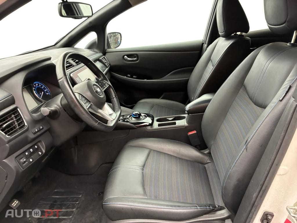 Nissan Leaf N-Connecta