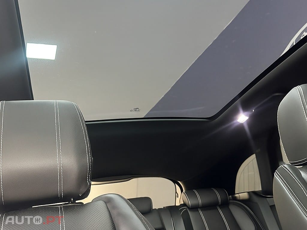 Land Rover Velar 2.0 D R-Dynamic S