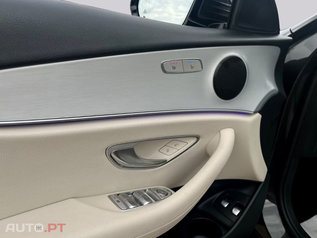 Mercedes-Benz E 300 I.V.A DEDUTIVEL e T AMG