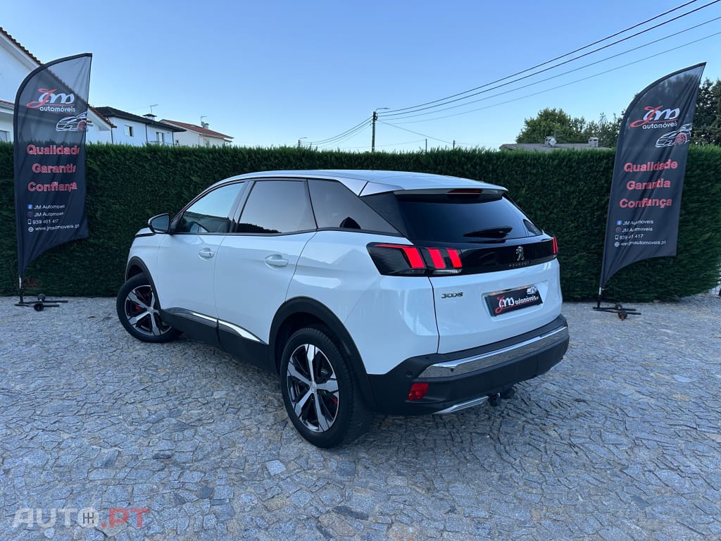 Peugeot 3008 1.2 PureTech Allure
