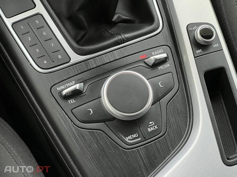 Audi A4 Avant 2.0 TDI Business Line