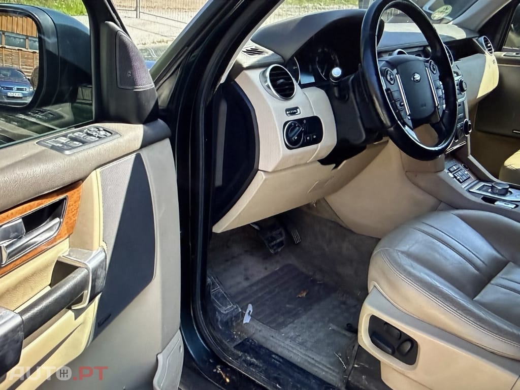 Land Rover Discovery 4 3.0 TD V6 HSE