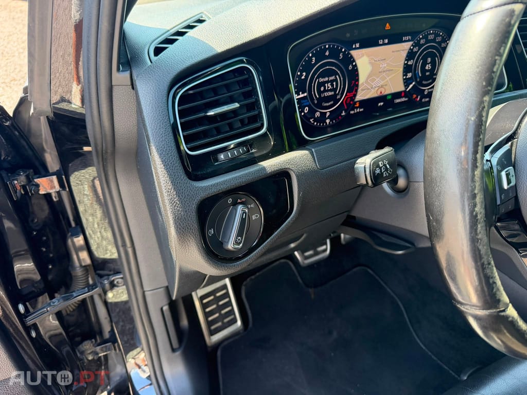 Volkswagen Golf 2.0 TSI R DSG