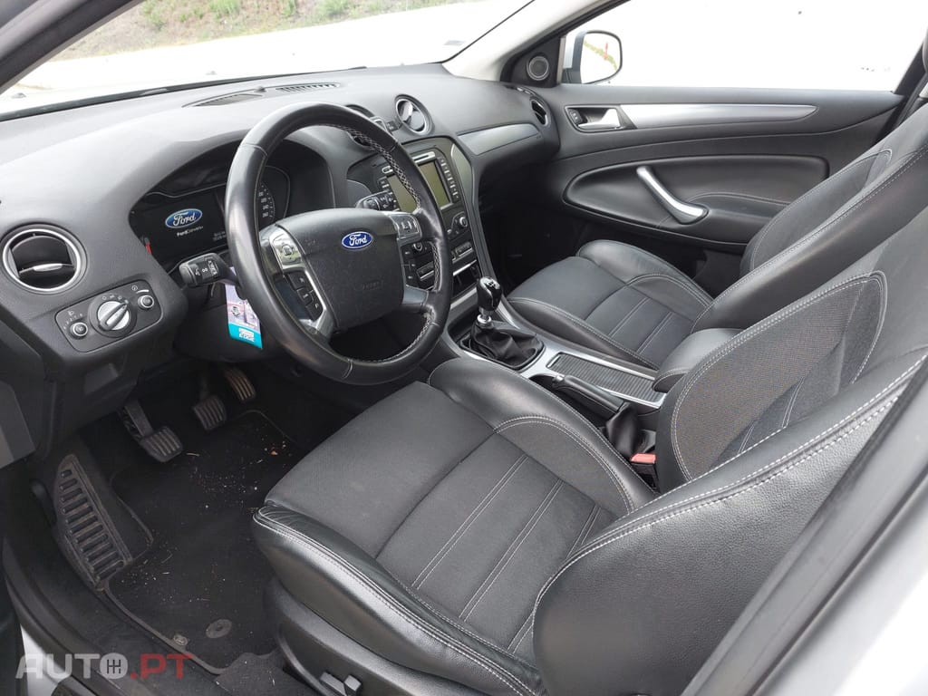 Ford Mondeo SW Titanium