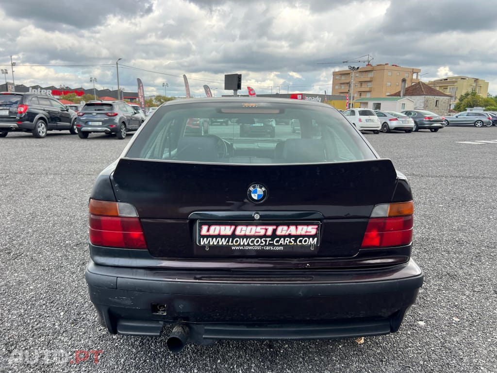 BMW Compact 330 COMPACT