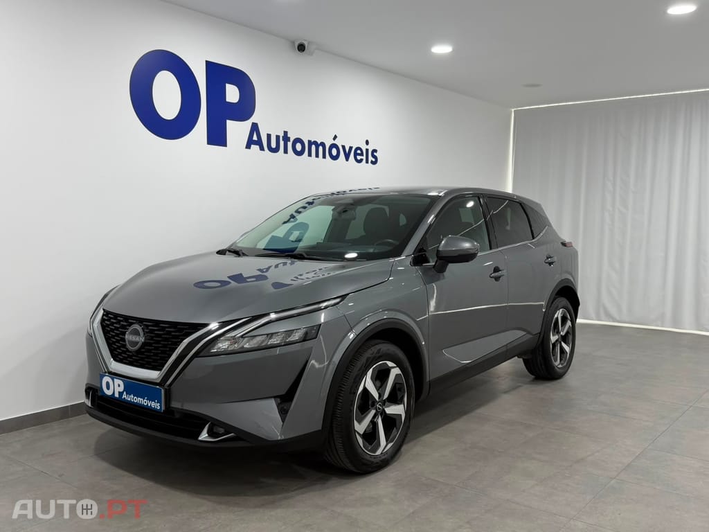 Nissan Qashqai 1.3 DIG-T N-Connecta LED Xtronic