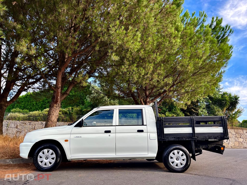 Mitsubishi L200 2.5 TD