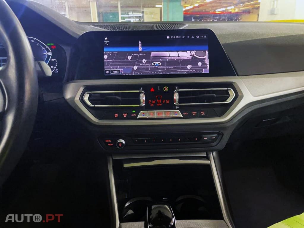BMW 320 e Auto
