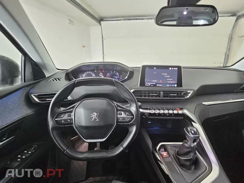 Peugeot 5008 1.5 BlueHDi Allure Baixo Consumo