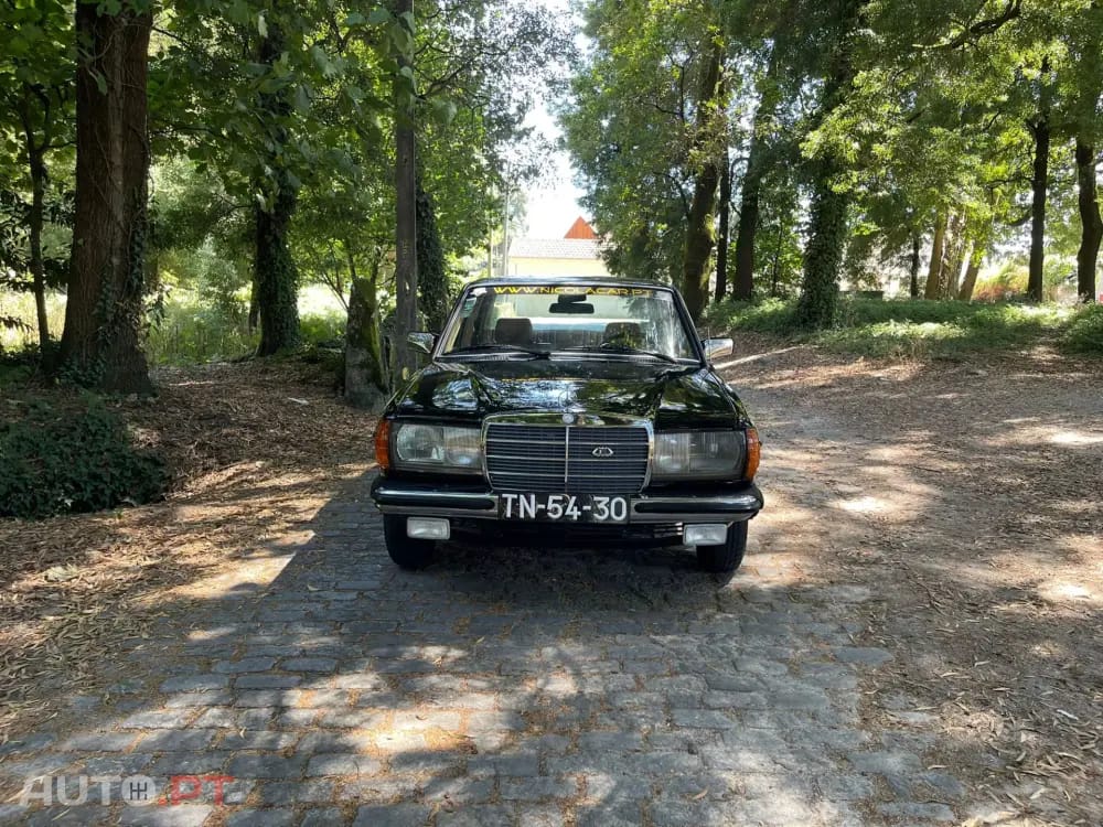 Mercedes-Benz 240 ND