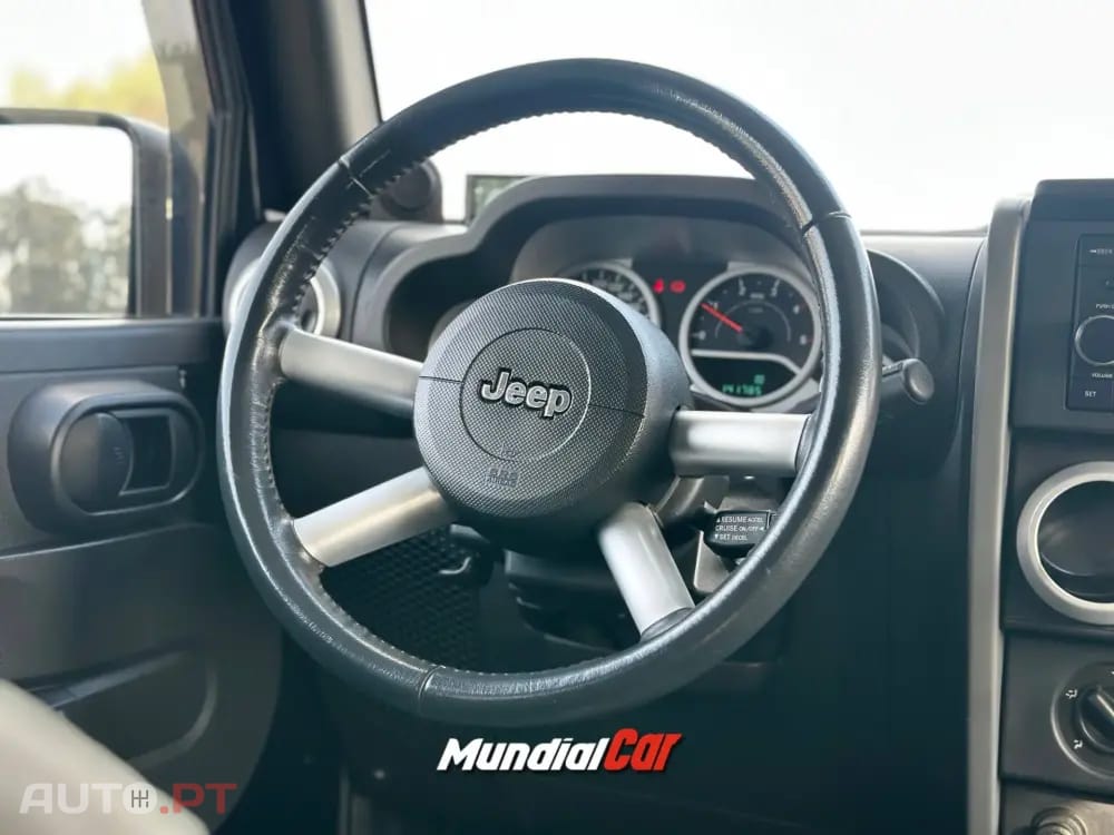 Jeep Wrangler 2.8 CRD Sahara AT
