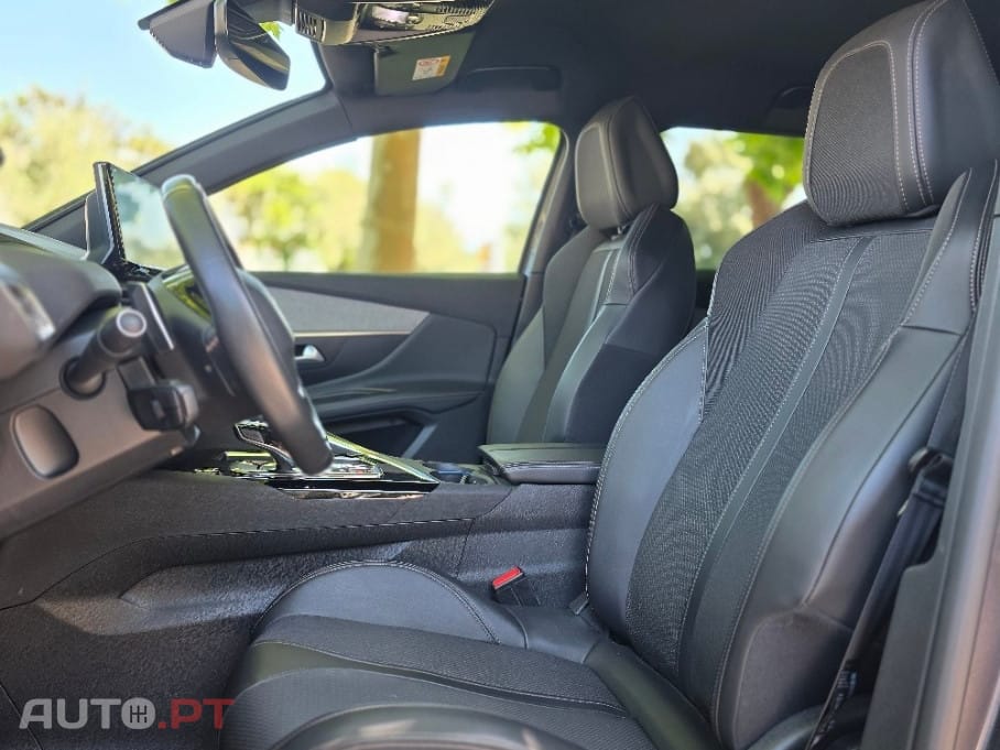 Peugeot 3008 1.5 BlueHDi GT EAT8