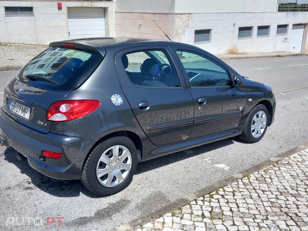 Peugeot 206 + 1.4 HDI Basis