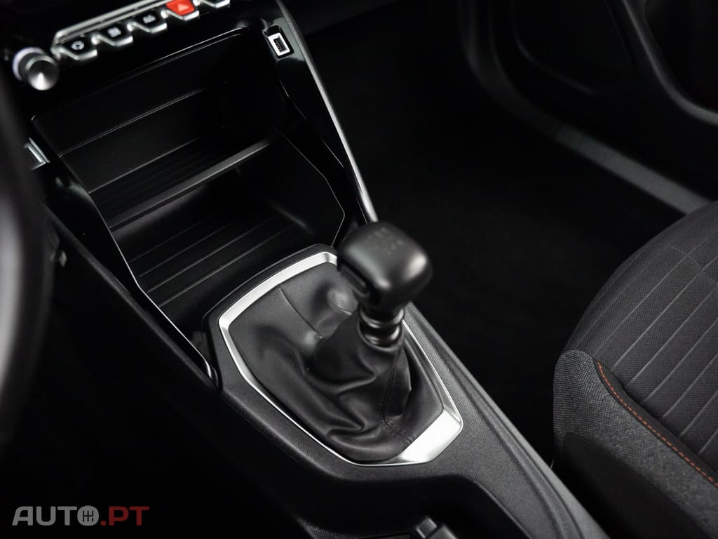 Peugeot 2008 1.2 PureTech Active Pack