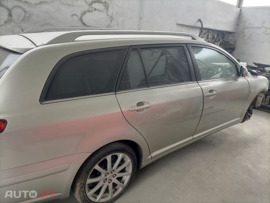 Toyota Avensis D-4D
