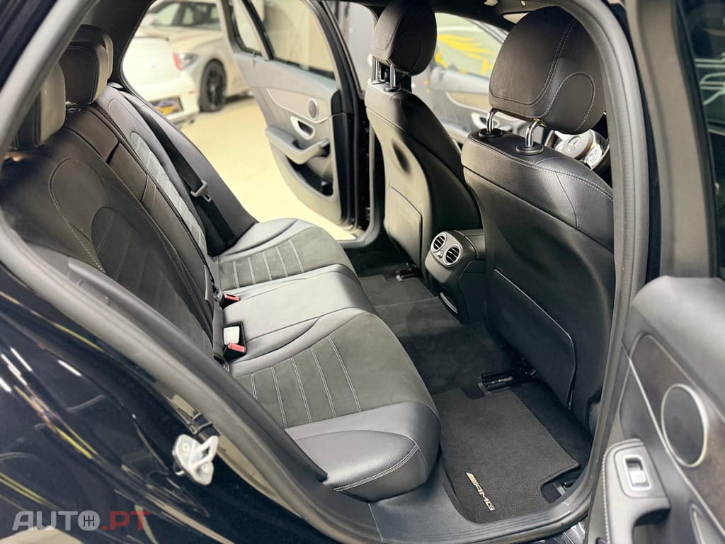 Mercedes-Benz C 220 d AMG Line