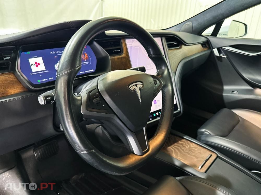 Tesla Model S Long Range AWD