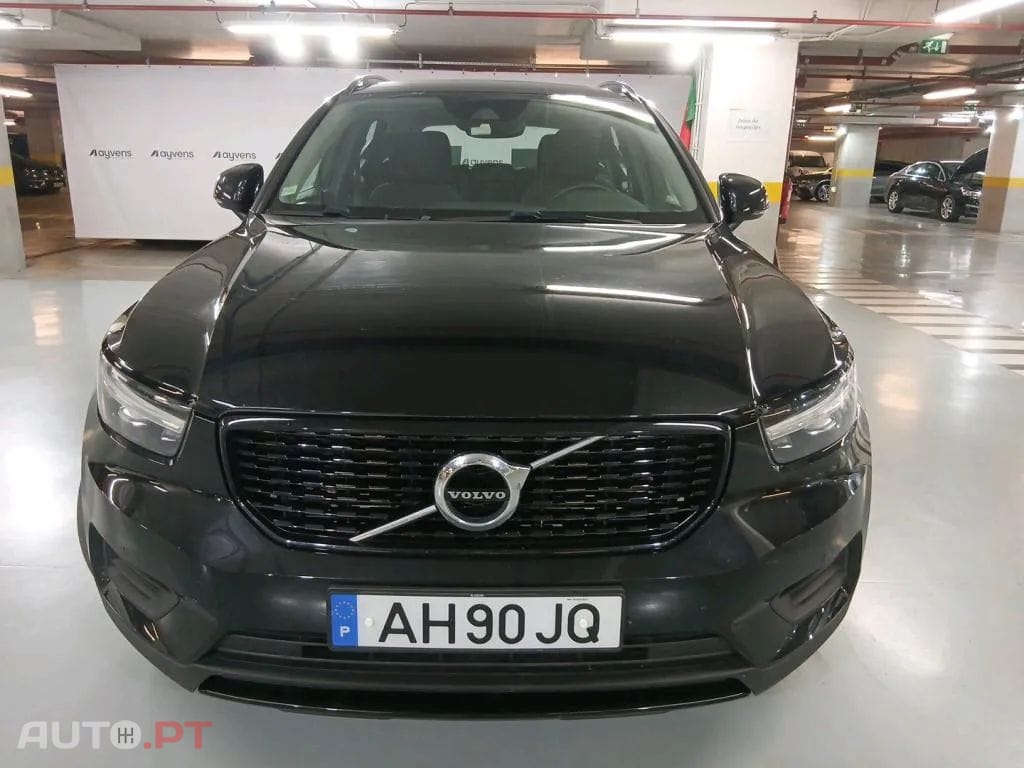 Volvo XC40 1.5 T5 PHEV R-Design Expression