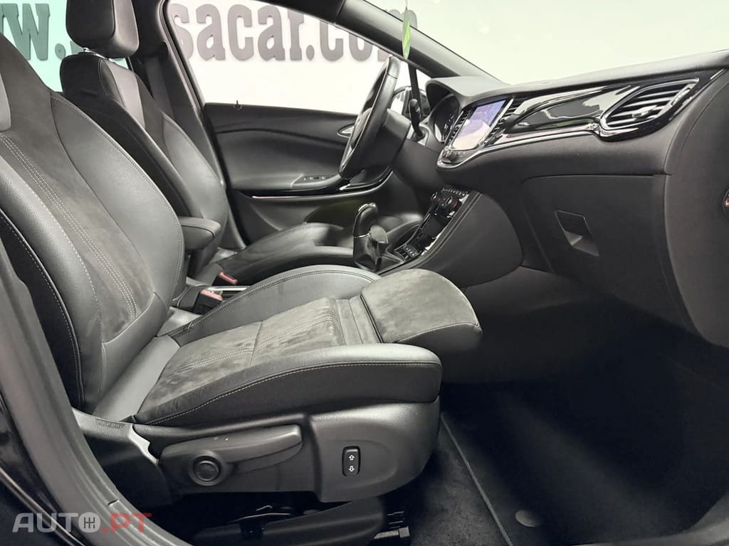 Opel Astra 1.5 D Elegance