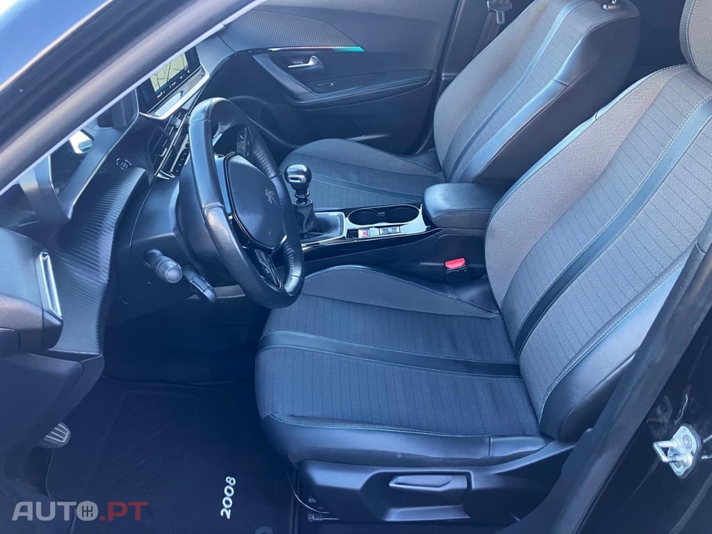 Peugeot 2008 PureTech 100 Stop&Start Allure