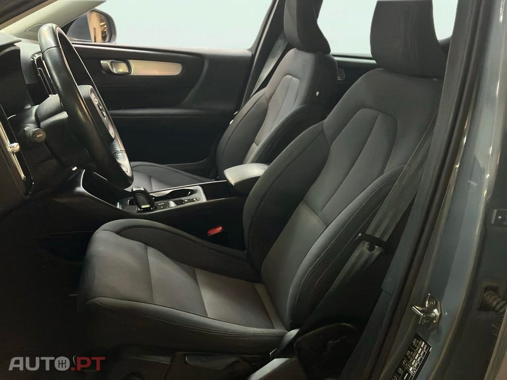 Volvo XC40 1.5 T5 PHEV Inscription Expression