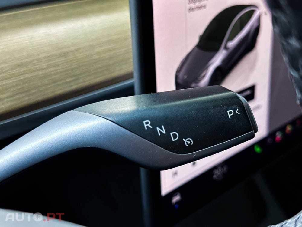 Tesla Model Y Long Range Dual Motor AWD