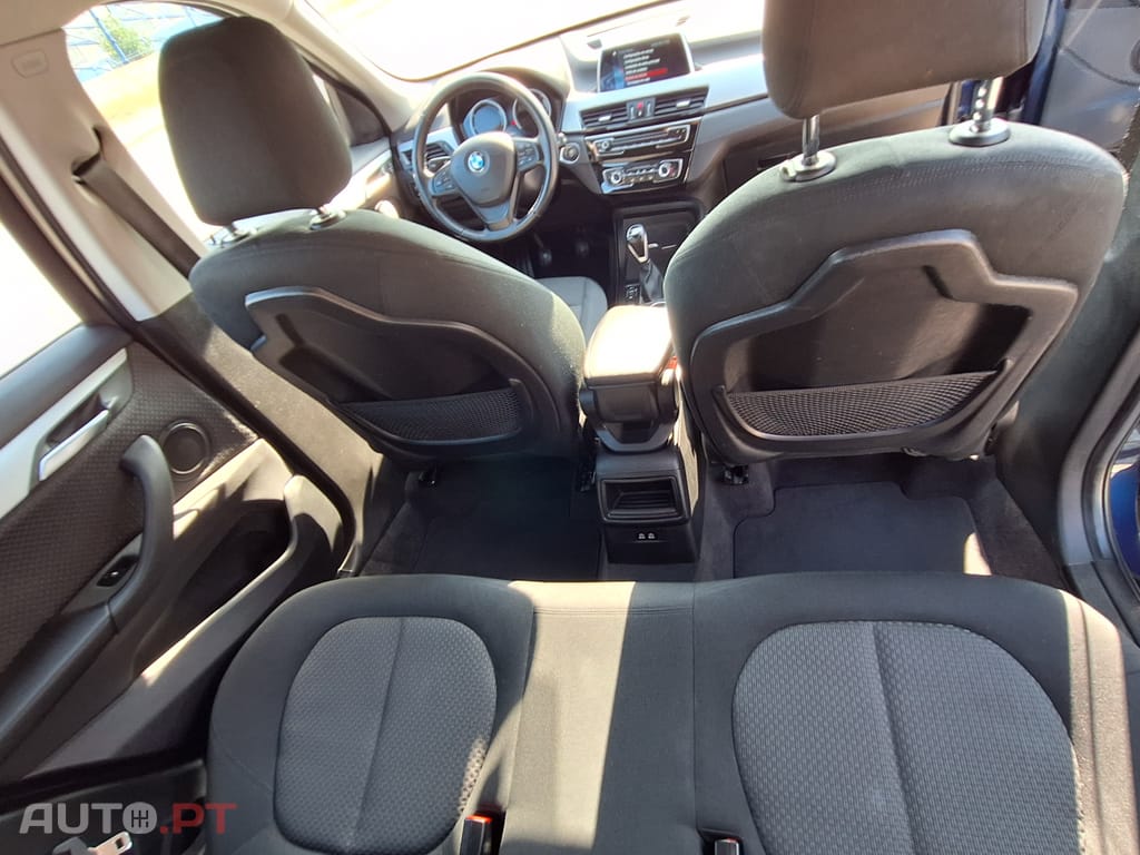 BMW X1 16d sDrive (2019) 15.999Eur Oficial