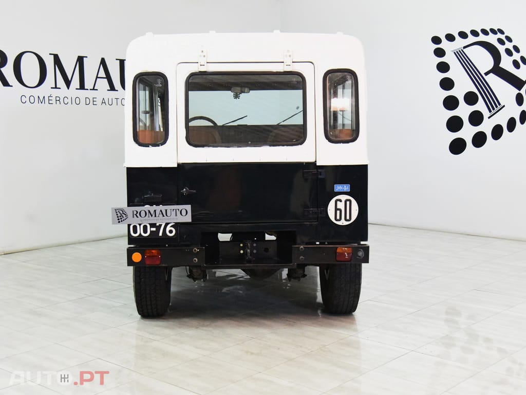 UMM Cournil ENTREPRENEUR 4X4 DIESEL 8LUG