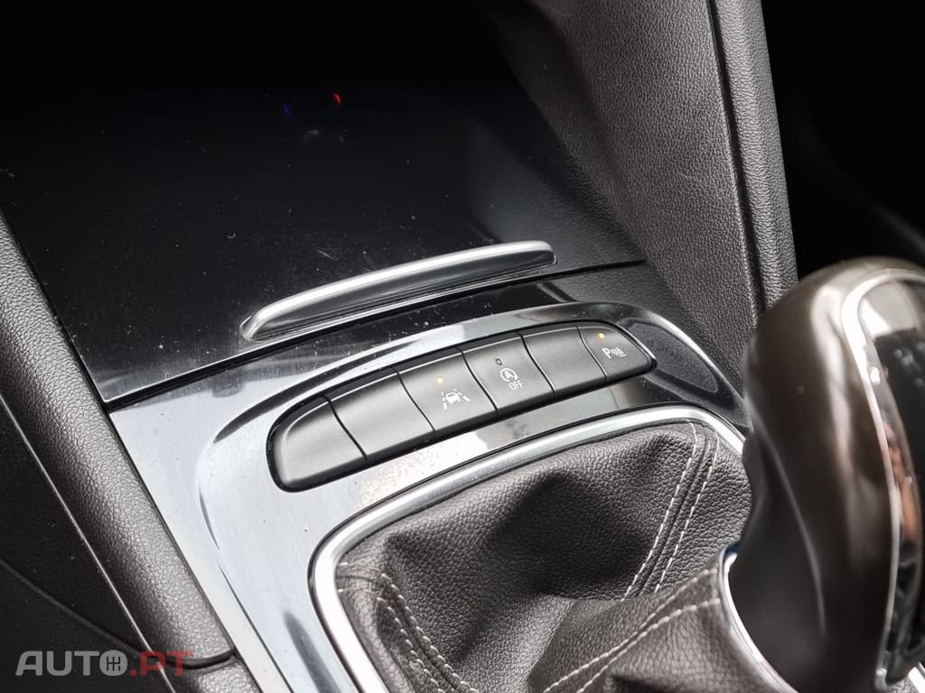 Opel Insignia 1.6 CDTi Business Edition