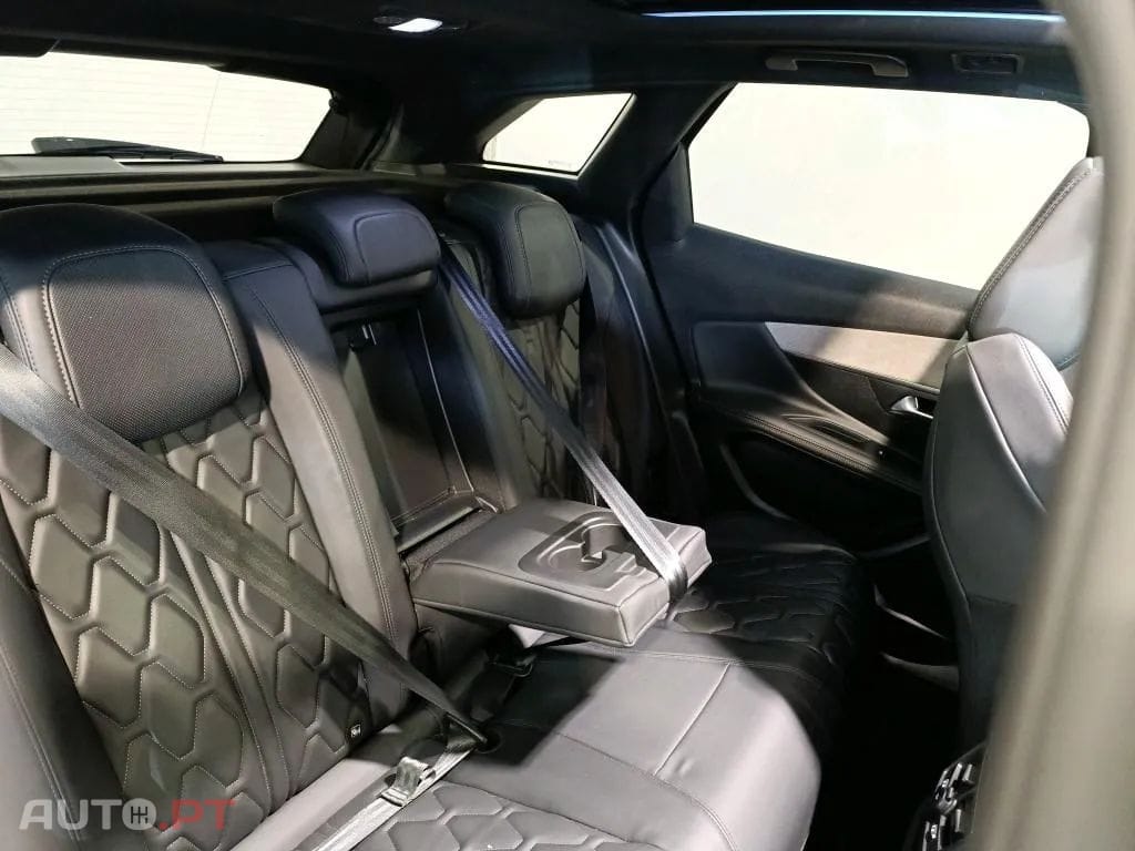 Peugeot 3008 1.6 Hybrid GT e-EAT8