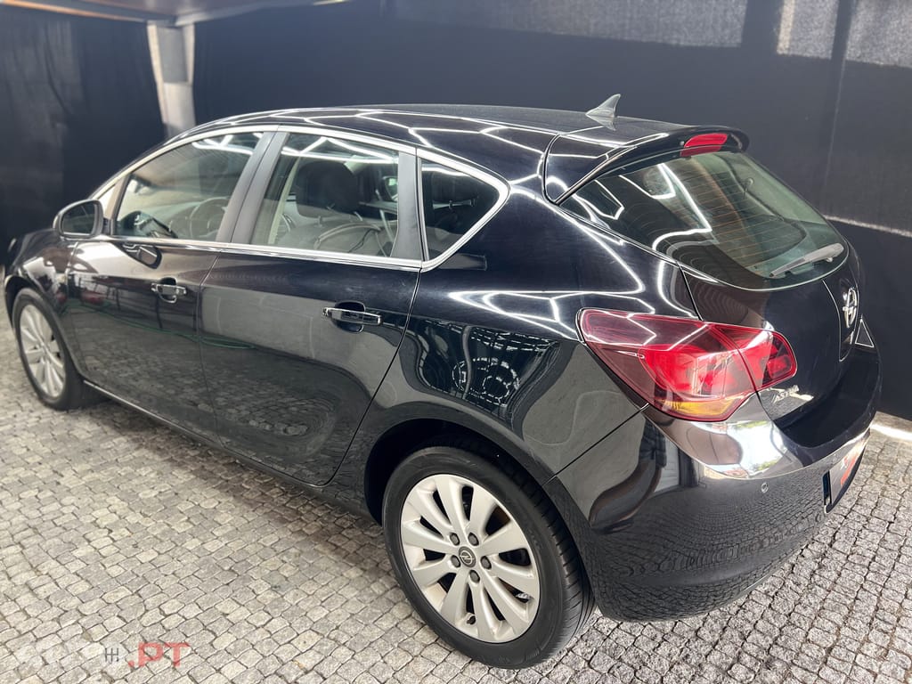 Opel Astra J 1.7 CDTI