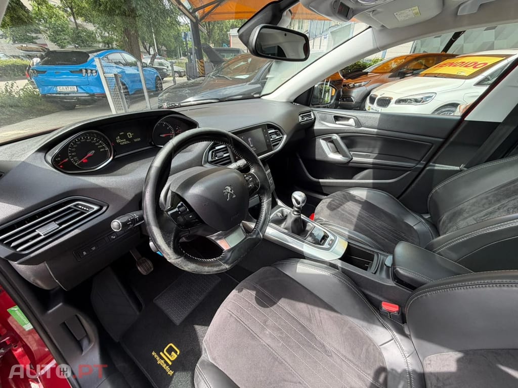 Peugeot 308 SW 1.2 e-THP Allure