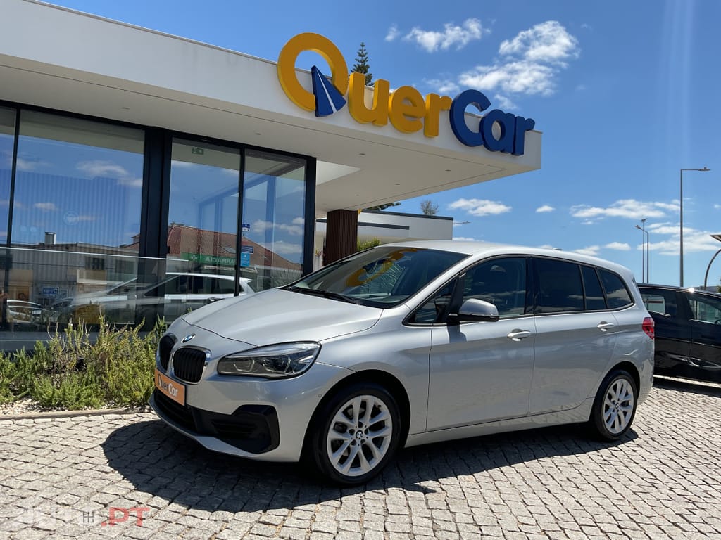 BMW 216 i 7L
