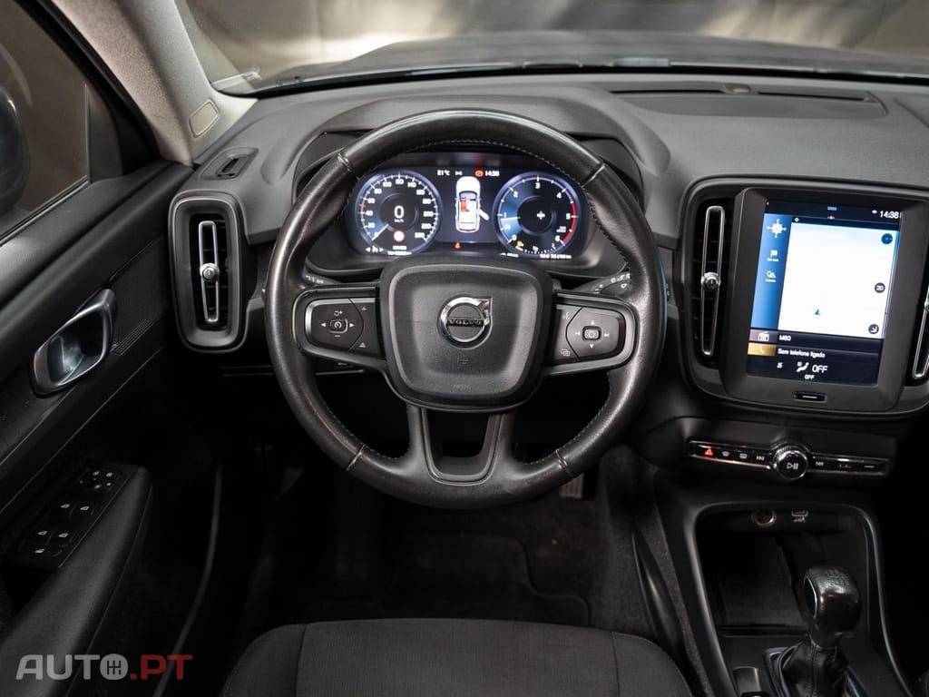 Volvo XC40 2.0 D3 Momentum