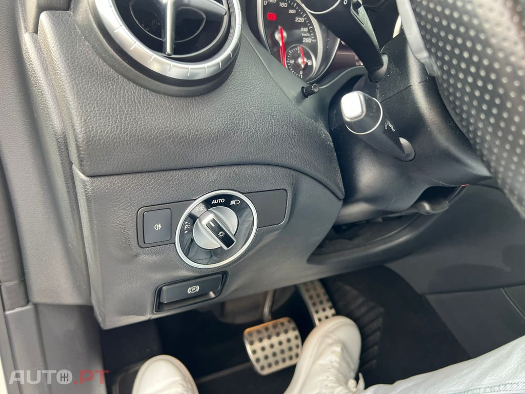 Mercedes-Benz CLA 220 CDi AMG Line Aut.