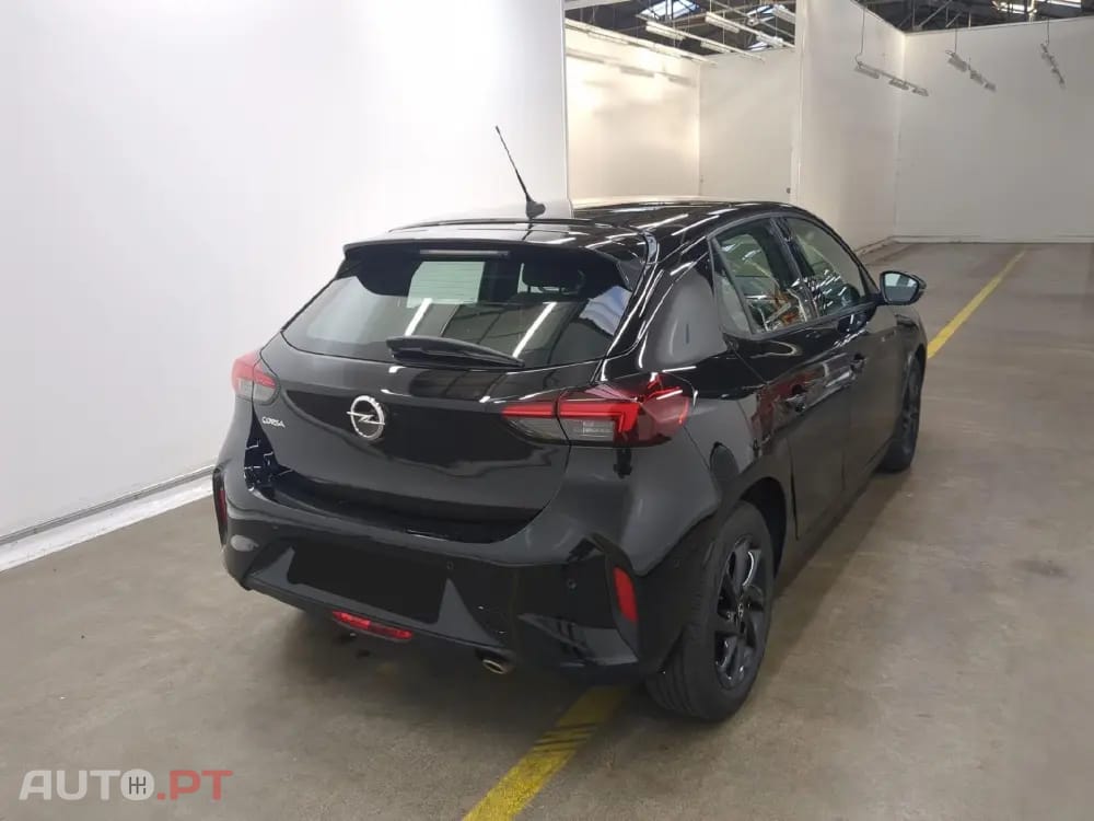 Opel Corsa 1.2 T GS Line
