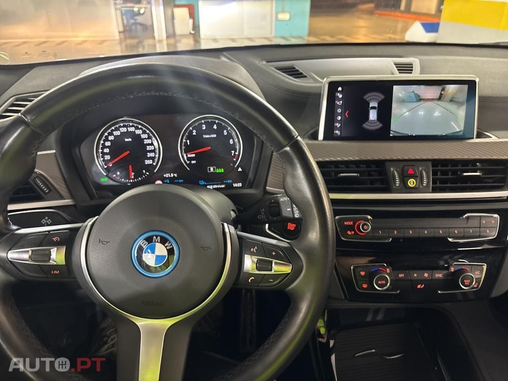BMW X2 25 e xDrive Pack M
