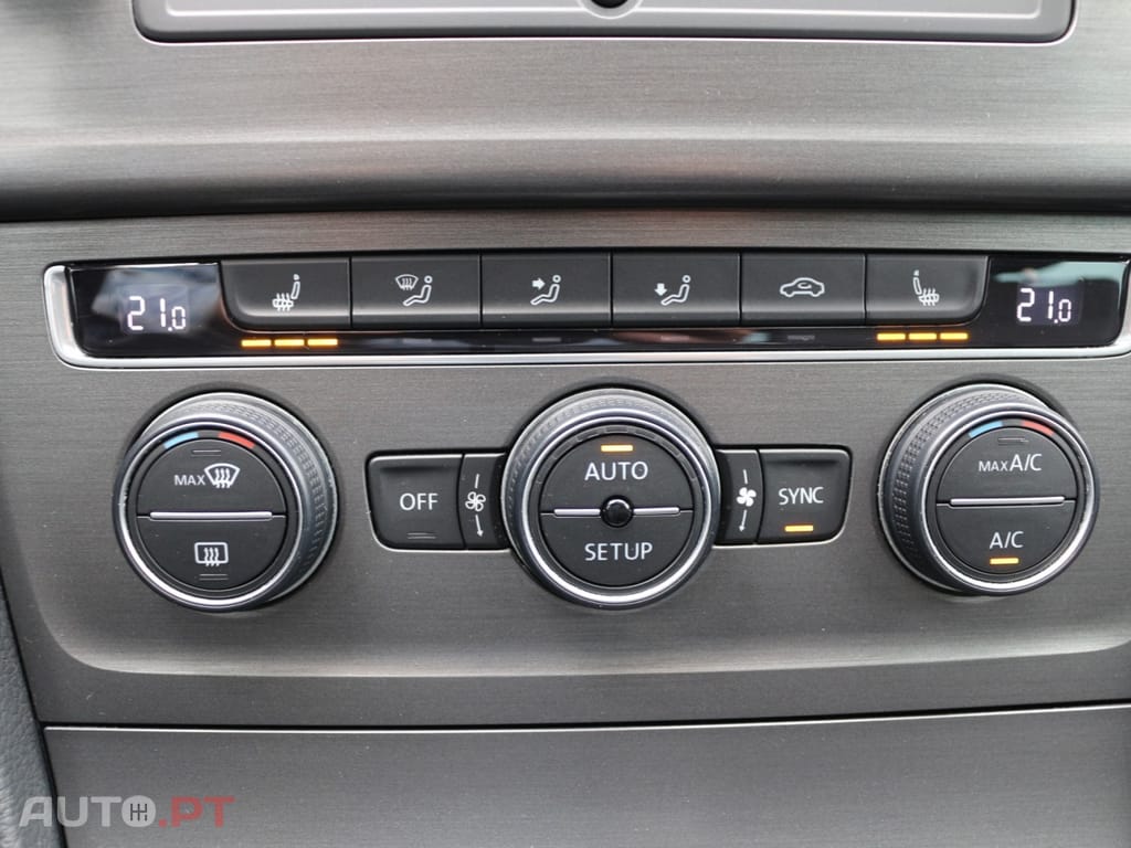 Volkswagen Golf 2.0 TDi Confortline