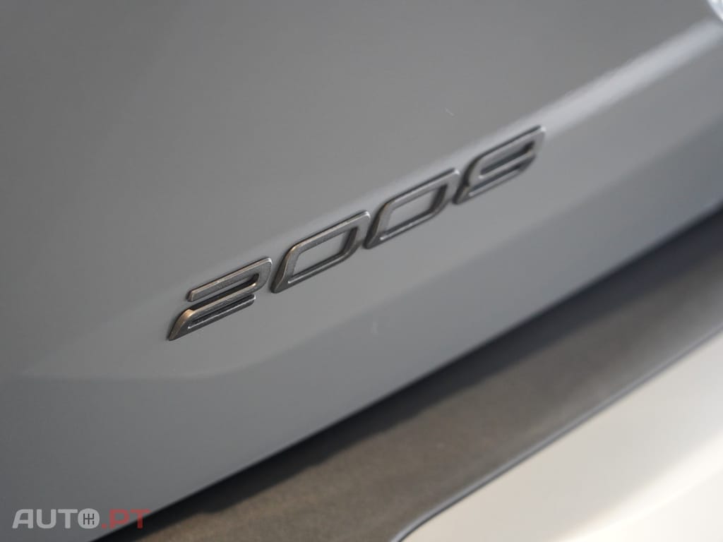 Peugeot 2008 1.2 PureTech Allure