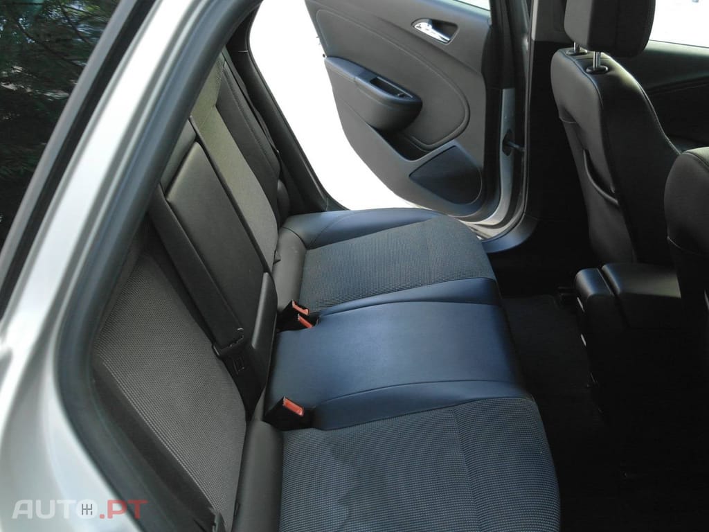 Opel Astra Sports Tourer 1.7 CDTi Cosmo S/S