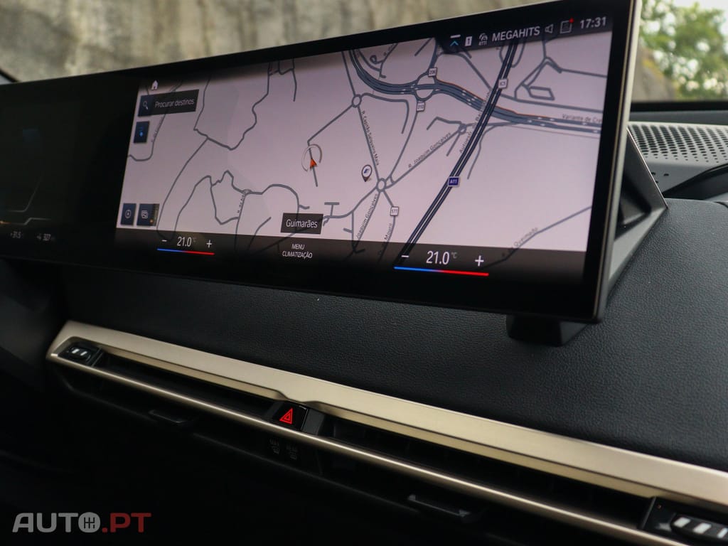 BMW iX xDrive 50 Pack Desportivo