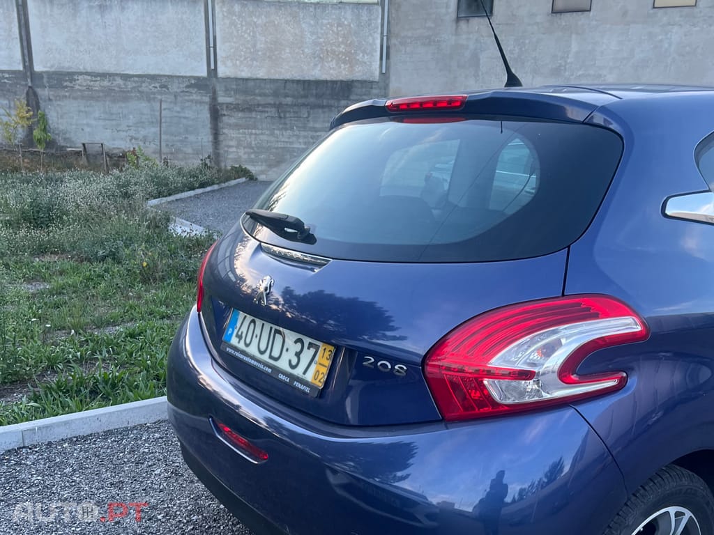 Peugeot 208 Allure