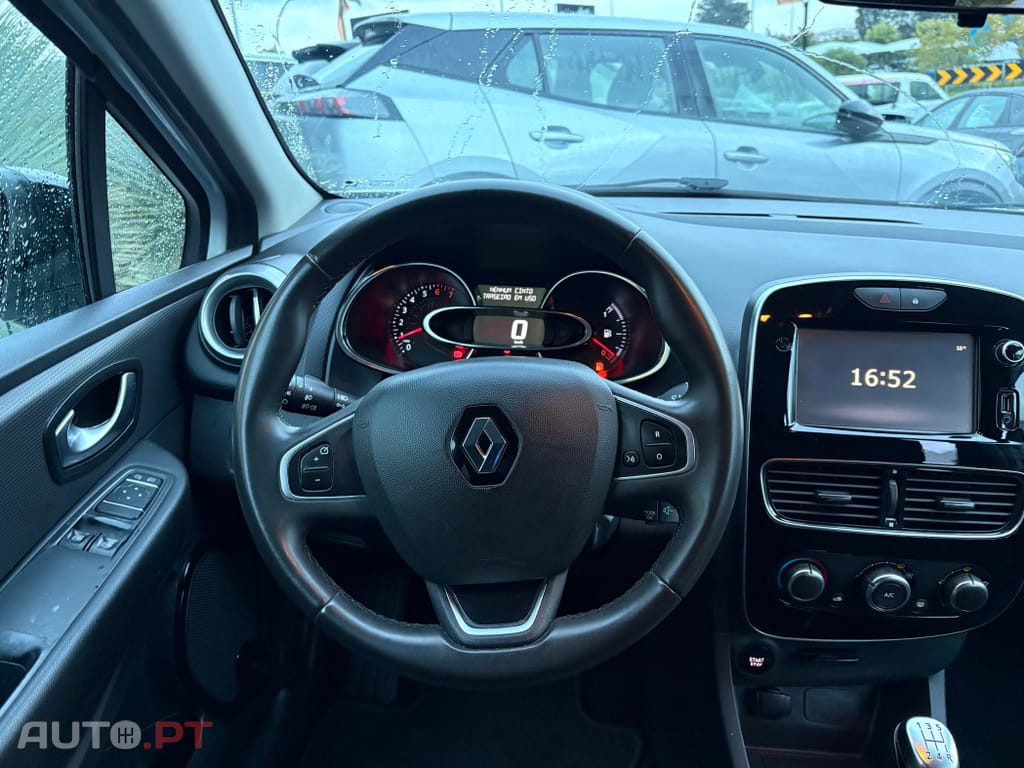 Renault Clio Sport Tourer 0.9 TCE Limited