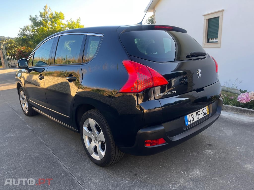 Peugeot E-3008 1.6HDI