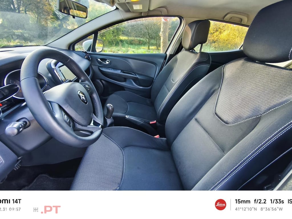 Renault Clio 1.2 16V 75 Collection