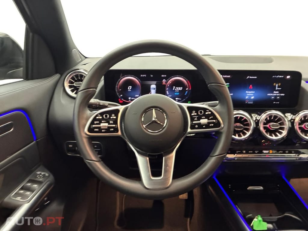 Mercedes-Benz GLA 250 e Business Line 8G-DCT