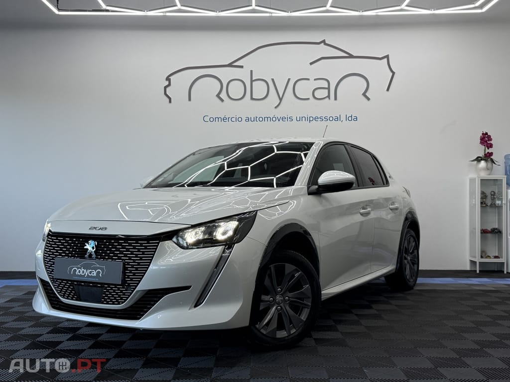 Peugeot E-208 50 kWh Allure Pack