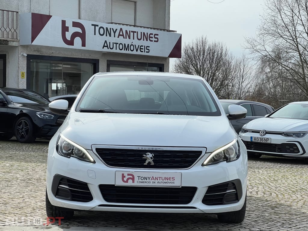Peugeot 308 1.5 BlueHDi Business Line