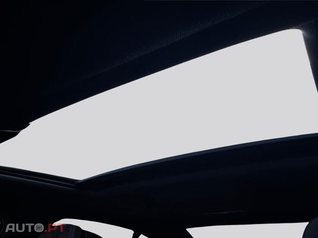 BMW 745 e M Sport I.V.A DEDUTIVEL 