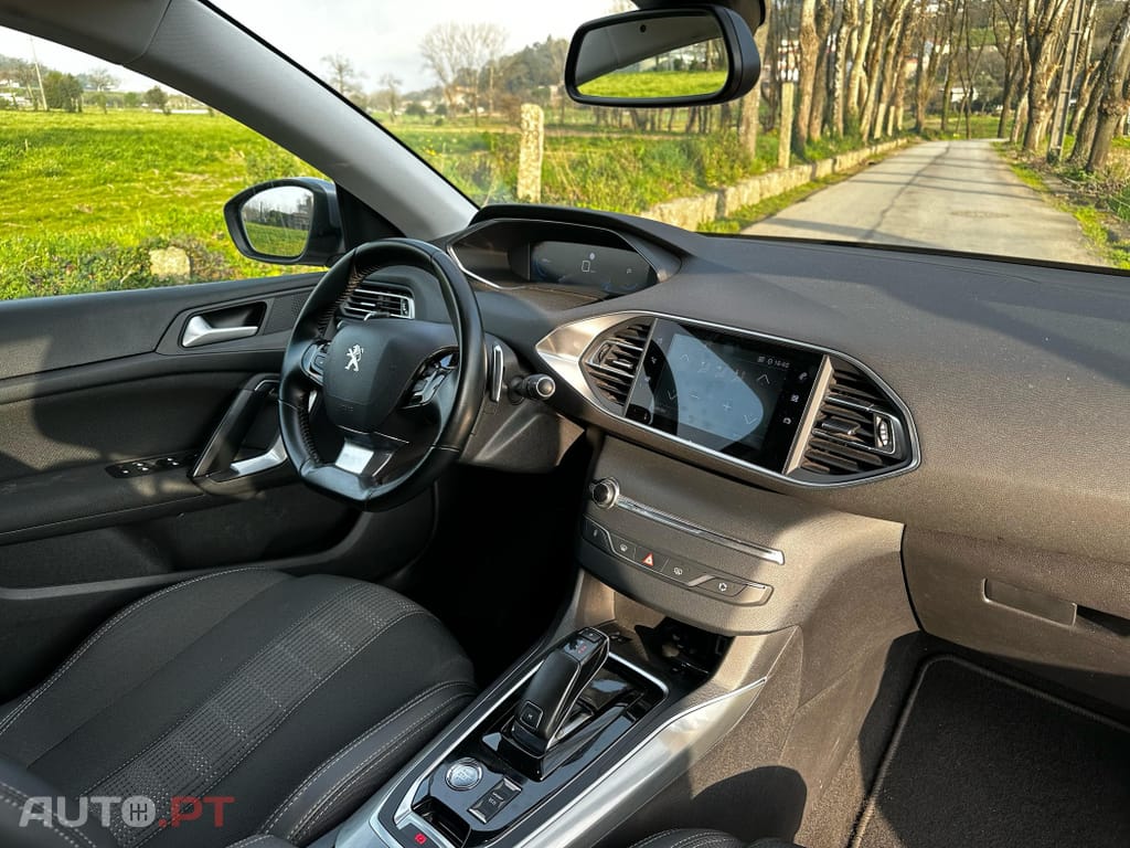 Peugeot 308 SW 1.5 BlueHDi Allure Pack EAT8